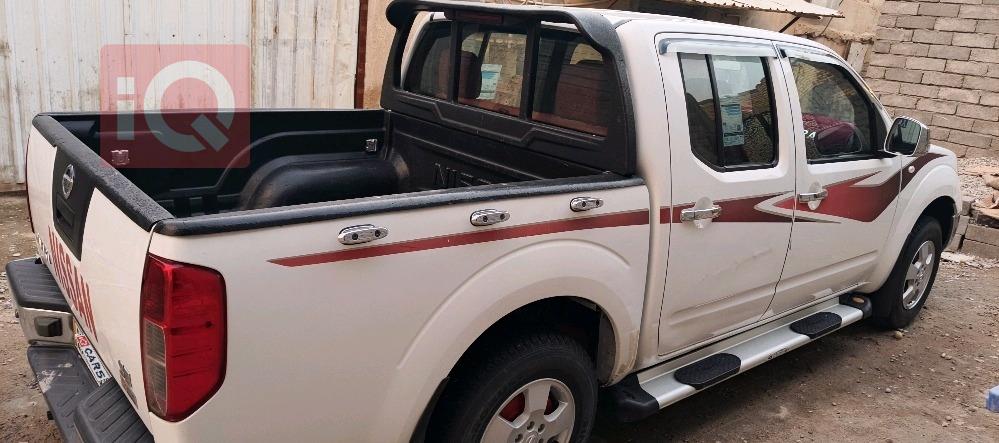 نيسان نافارا